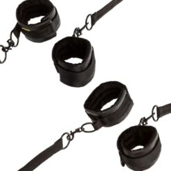 Comprar CALEXOTICS - BOUNDLESS RED RESTRAINT SET RESTRICCION CAMA al mejor precio - Envíos Discretos